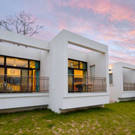 Sea & Pine Pension Namhae Bagian luar foto