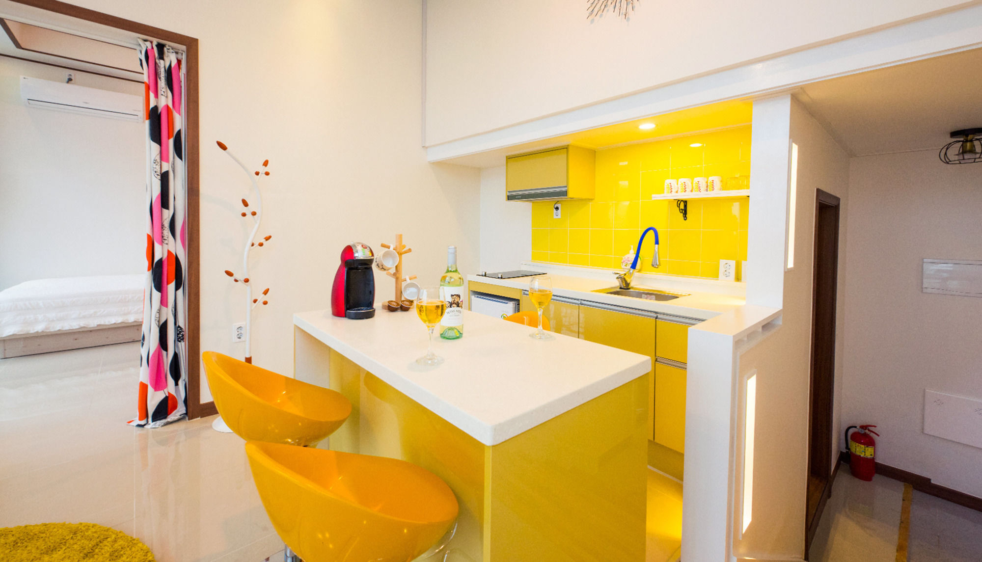 Sea & Pine Pension Namhae Bagian luar foto